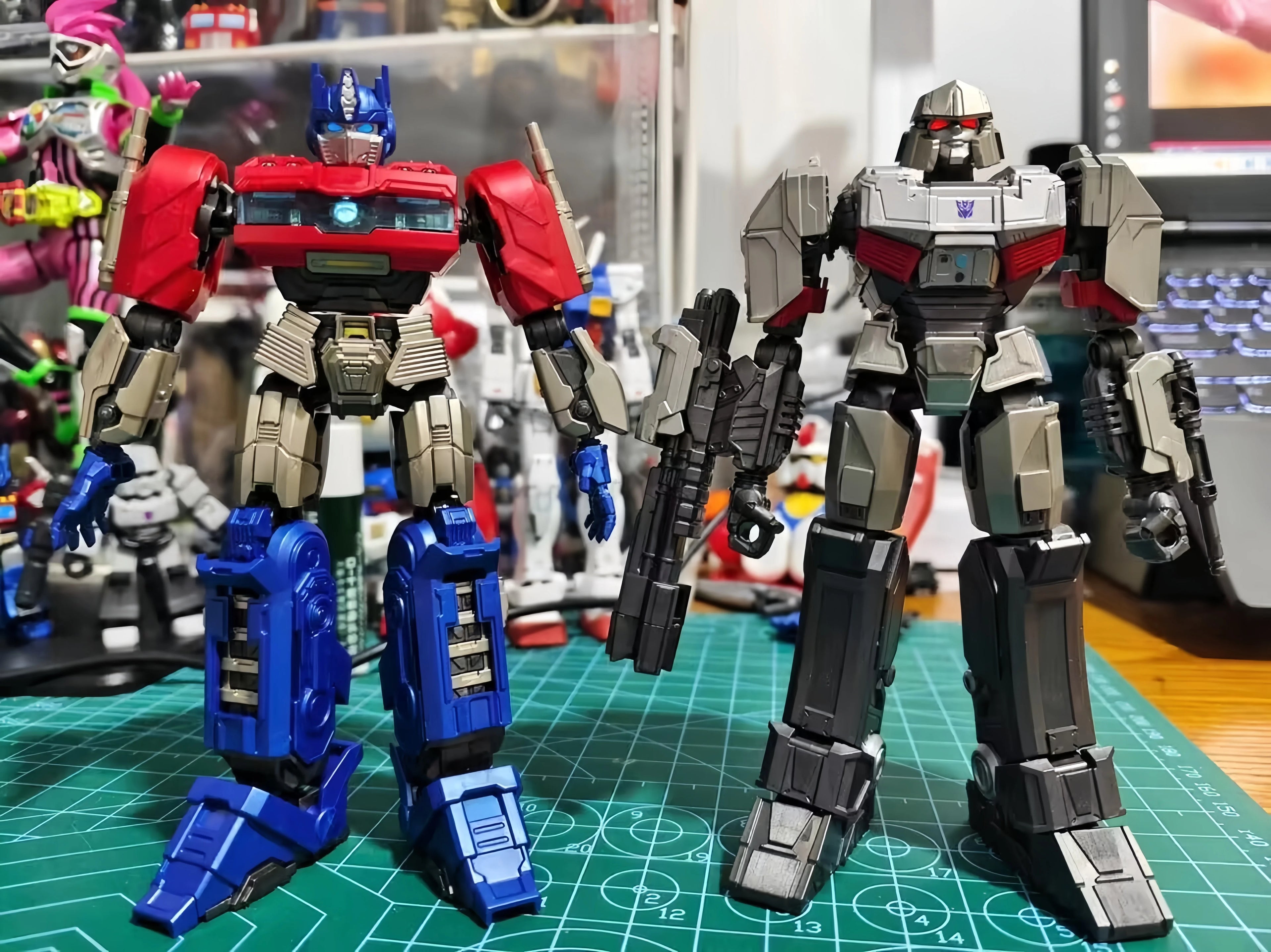 Original Blokees Transformers One Classic Class Optimus Prime Megatron Aerial Sentinel Prime Assembled Movable Model Bloks Group